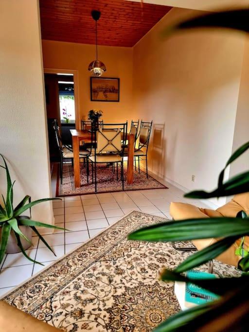 Eine Oase Bei Tara In Waldacker Apartamento Rödermark Exterior foto